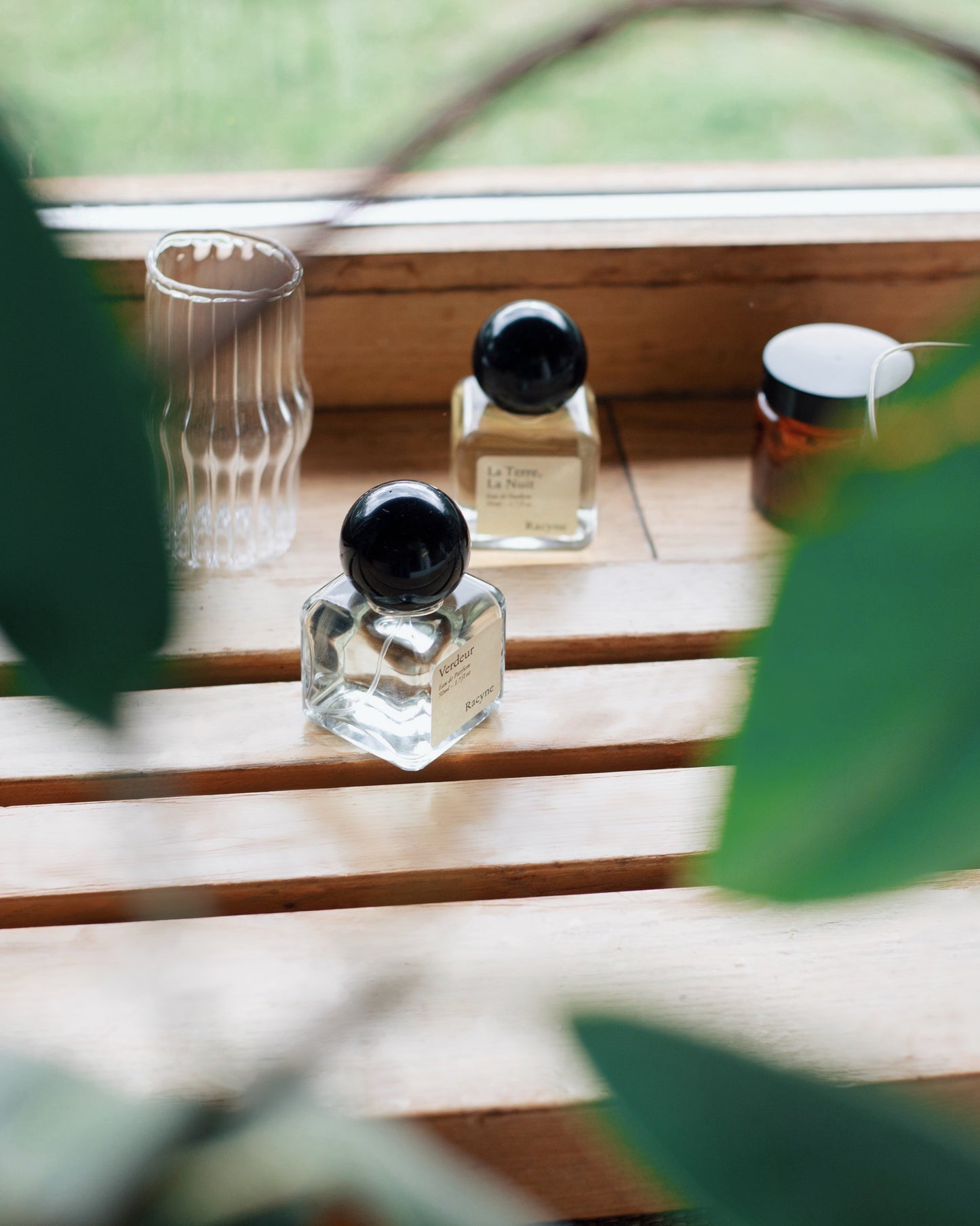 La Terre, La Nuit Parfum